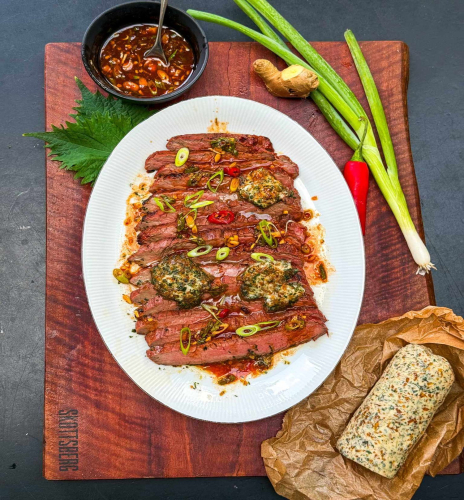 Flank Steak met Shiso-sjalottenboter